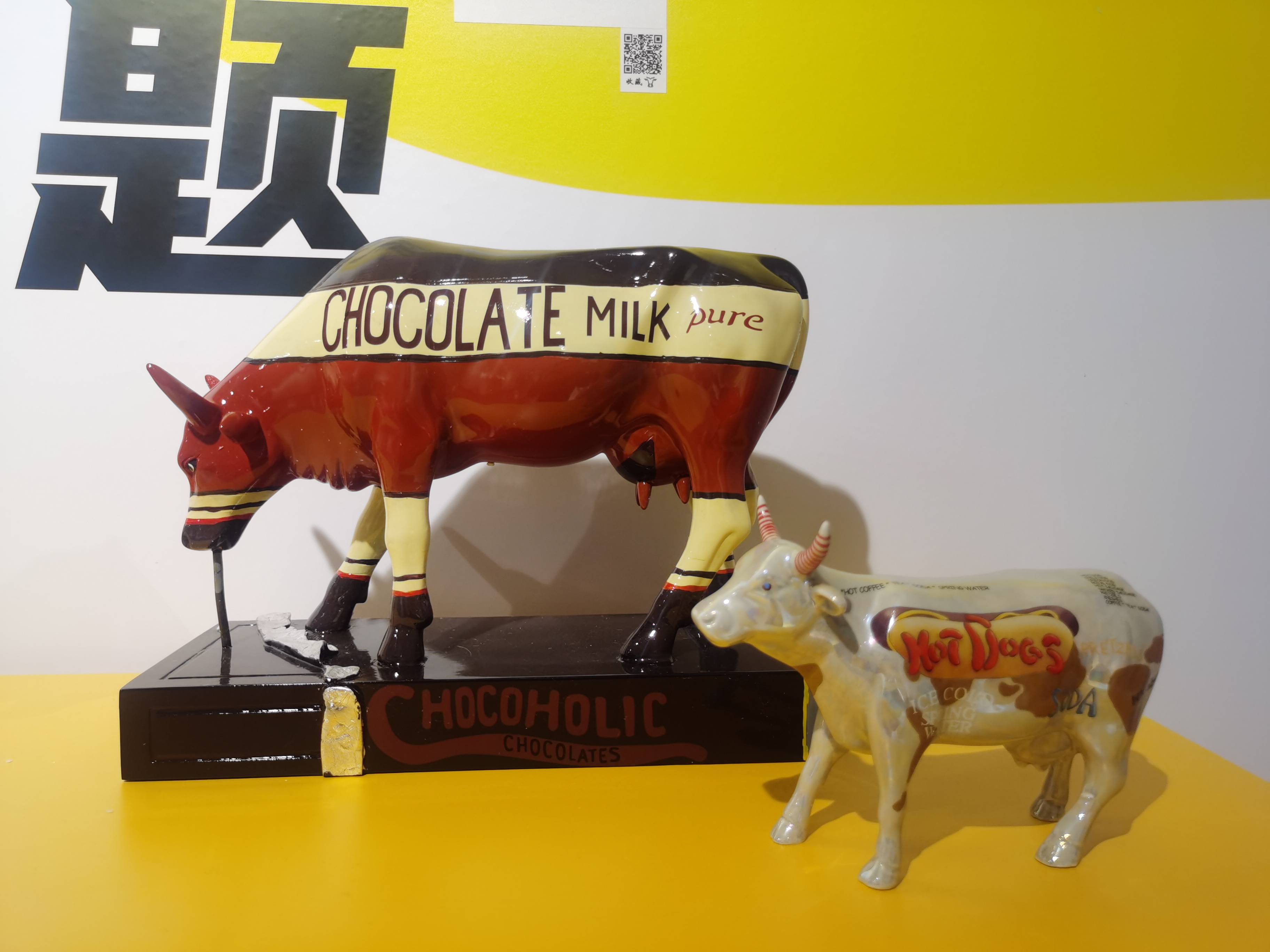 这位it潮男收藏了200头牛,还办了场牛气冲天的展览丨嗨!pop