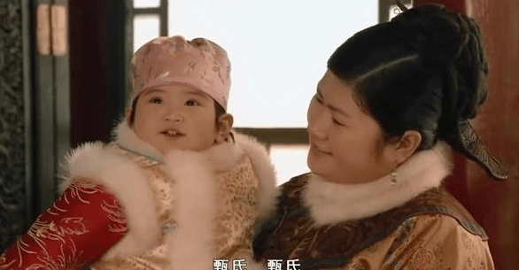 甄嬛传:难怪甄嬛离宫前要把胧月交给敬妃抚养,你看甄嬛发现了啥