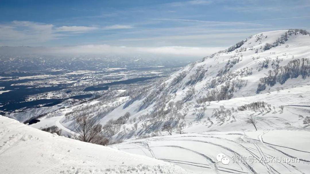 乐天新井度假村斩获 “WORLD SKI AWARDS 2020”奖 !成年度日本最佳滑雪度假村