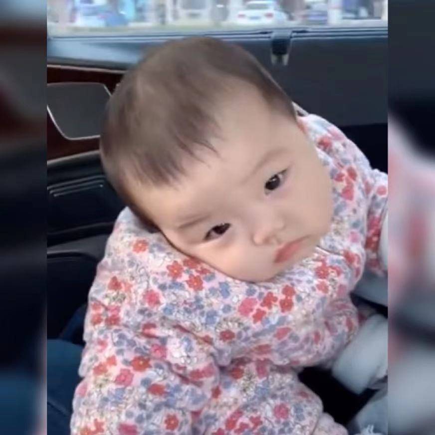 之前很火的小孩表情包 635bca7570cb4cd0a01a79a7a4630838.jpeg