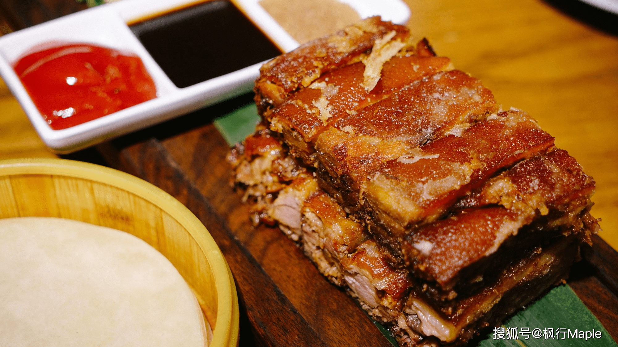 肘子肥瘦兼成,味道喷儿