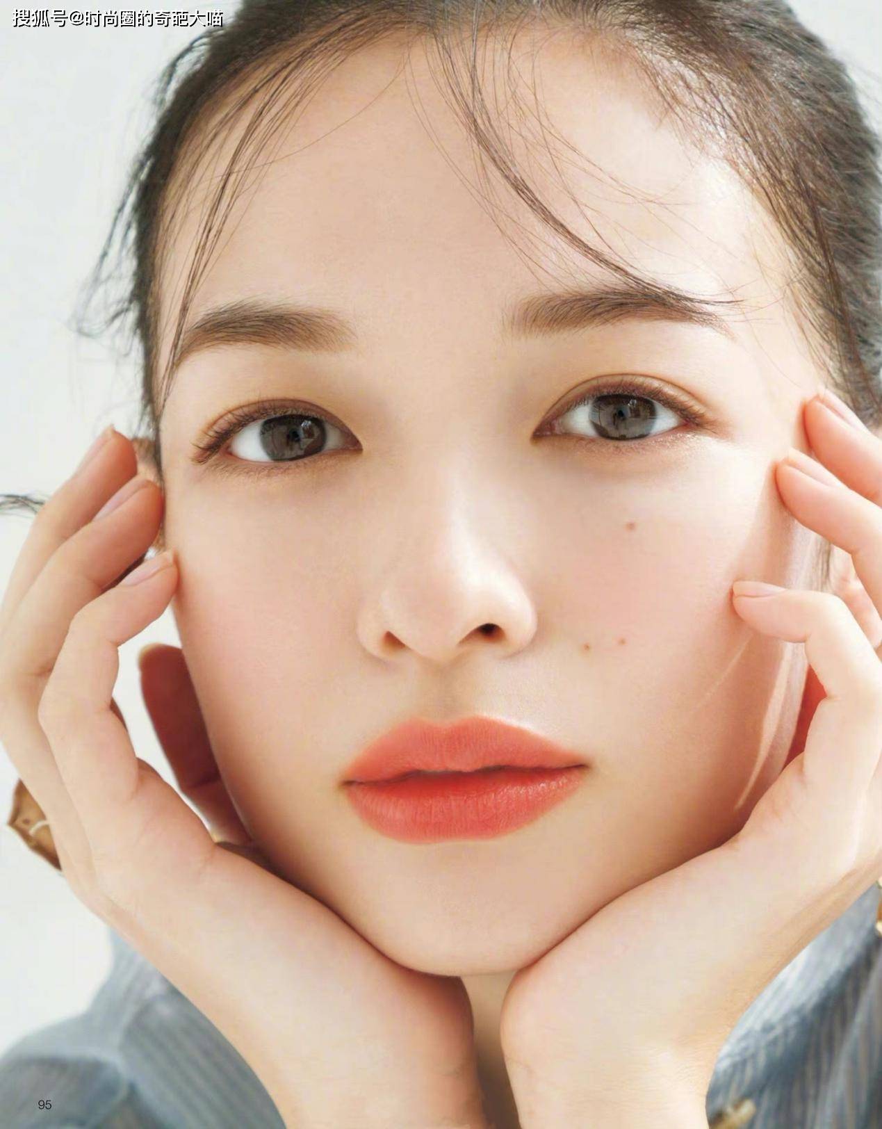 原创森绘梨佳美貌让人看不腻,温柔沉静空气感十足,看了都想要跟着学