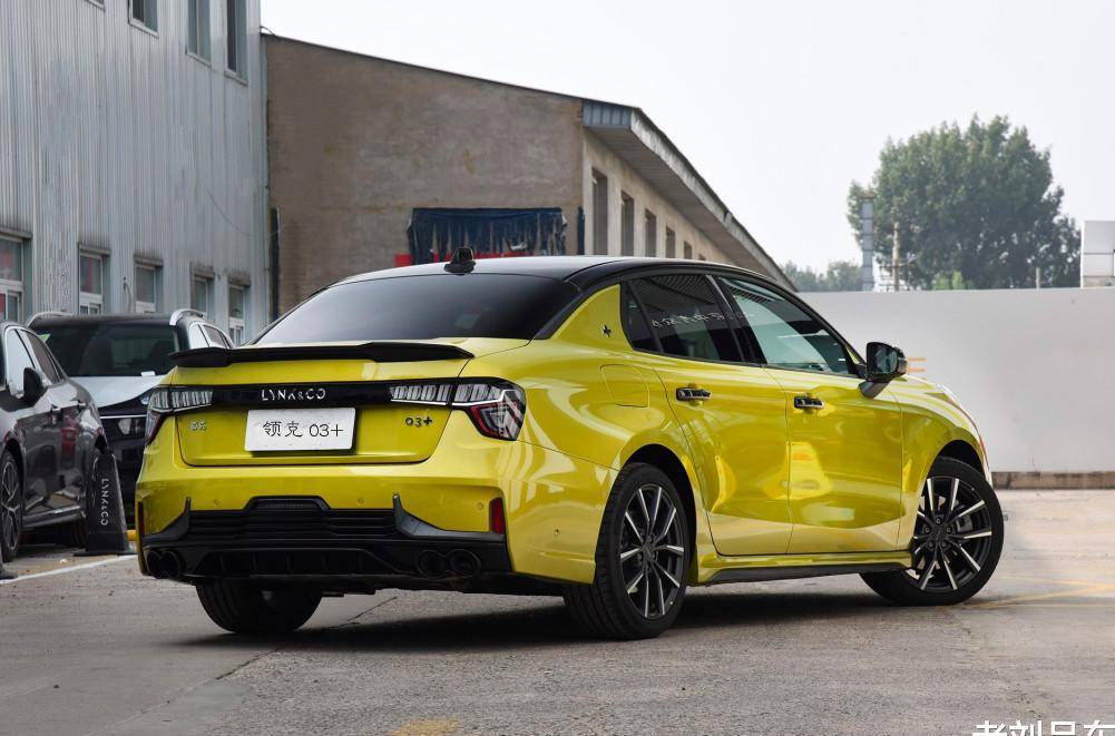 吉利领克03性能颜值及内饰丝毫不比奥迪s3高尔夫r逊色
