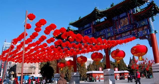 春节假日市场平稳有序 线上线下活动精彩纷呈