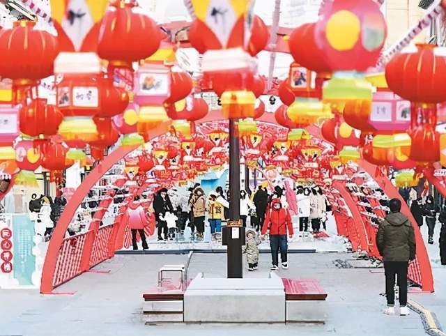 春节假日市场平稳有序 线上线下活动精彩纷呈