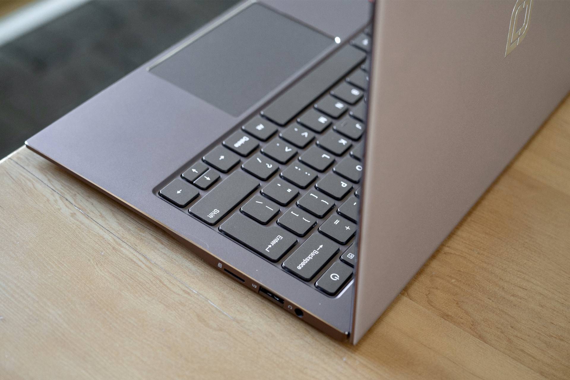 中柏ezbookx3air深度体验不足2k的高品质轻薄本