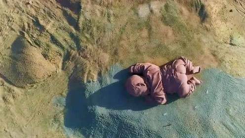 世界最大的“婴儿”，躺在甘肃戈壁两年之久，如今变成什么样？
