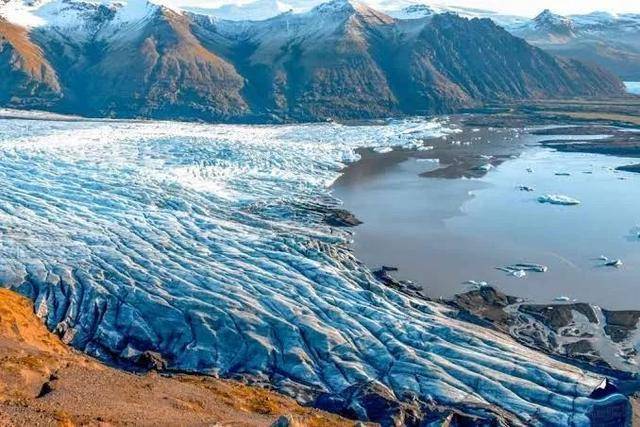 冰岛，一个神秘的国家，被称为“地球上最像外星球”的地方