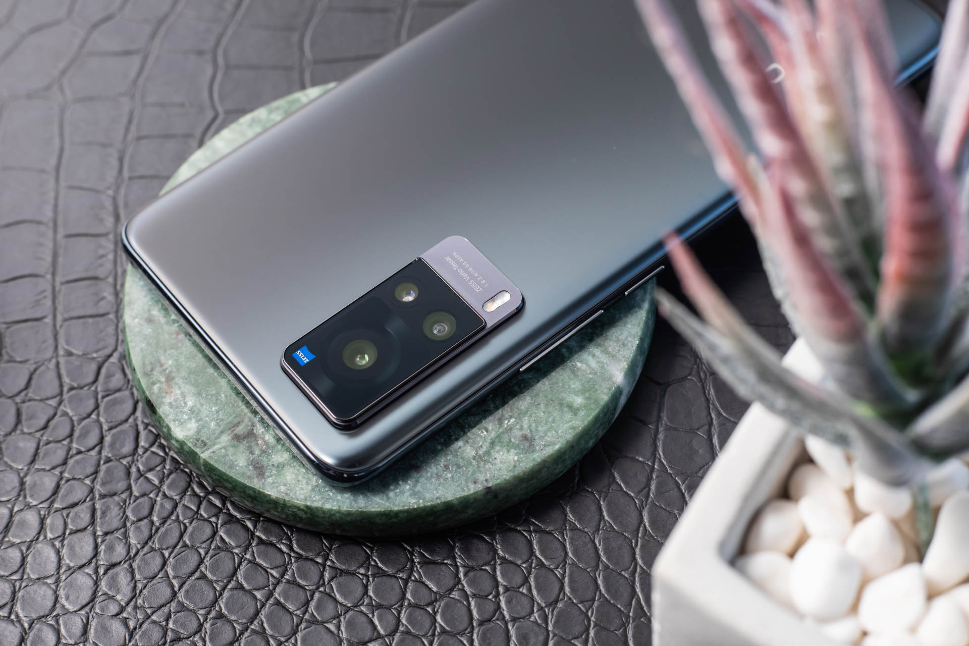 热门新机推荐vivox60拍照党颜值党首选