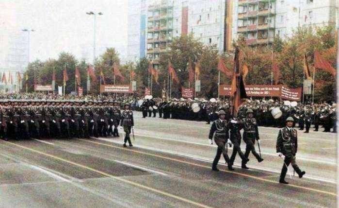 俄罗斯的国旗是什么样子的图 051e8538684f492a8262b466fcdb30af.jpeg