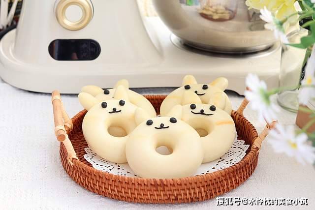 怎么做小兔子馍 6d94d118b3e14ed592d2badb0b2766de.jpeg