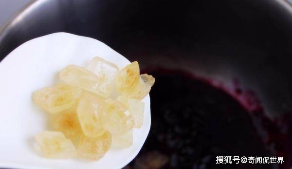 蓝莓怎么保存才能最久 7dccbc1703634752a7e1f8126ddbd66f.jpeg