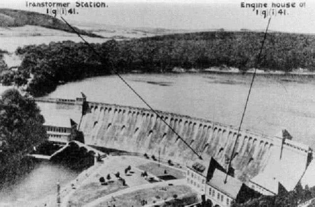 168f16b23fa646e2893c104475d42551.jpeg
