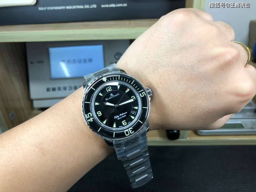 潜水表排名_飞亚达潜水表