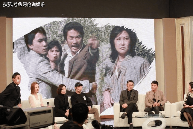 吴孟达去世，众星出席他的追悼会，直播现场还原吴孟达生前影像