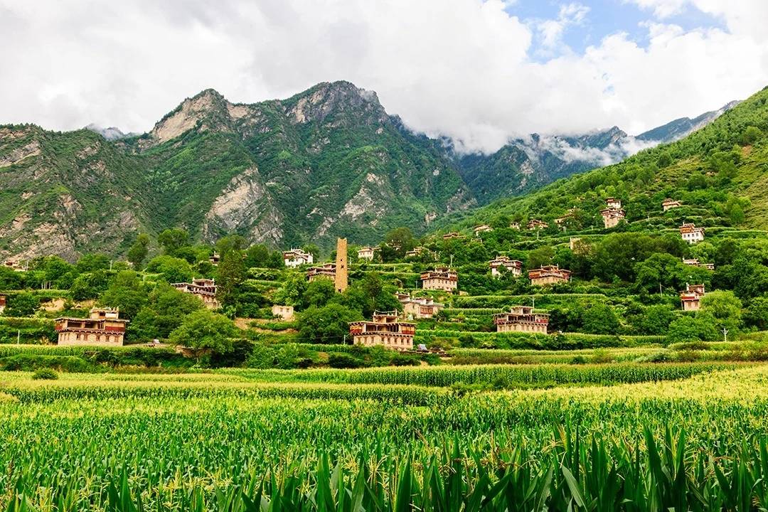 「丹巴」邂逅中国最美景观村落