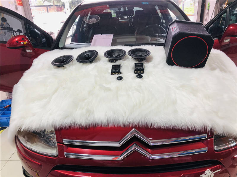 霸克打造动人音乐 武汉歌德雪铁龙ds5汽车音响改装