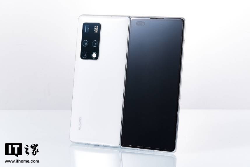 旗舰|重新定义折叠屏旗舰：华为 Mate X2 交互创新下的思考
