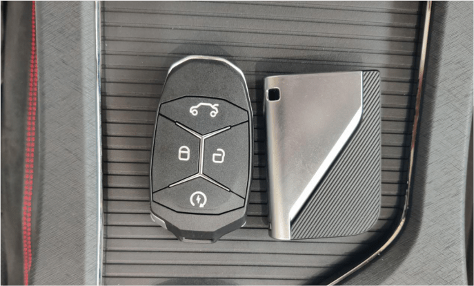 领克05到店预售价19万起的它值得买吗