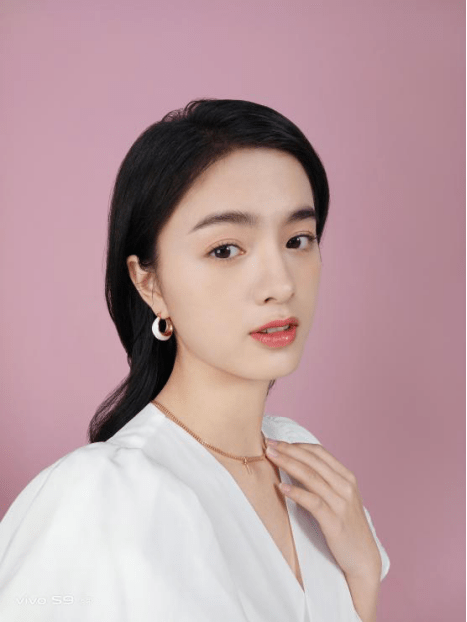 自拍|轻薄5G自拍旗舰vivo S9发布，大胆创新挑战vivo工艺极限