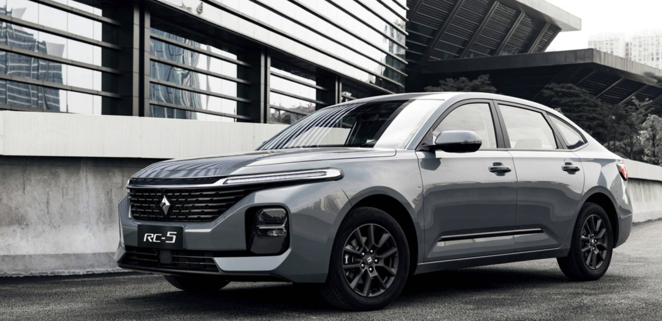 赋能全新出行智美瓦罐新宝骏rc5