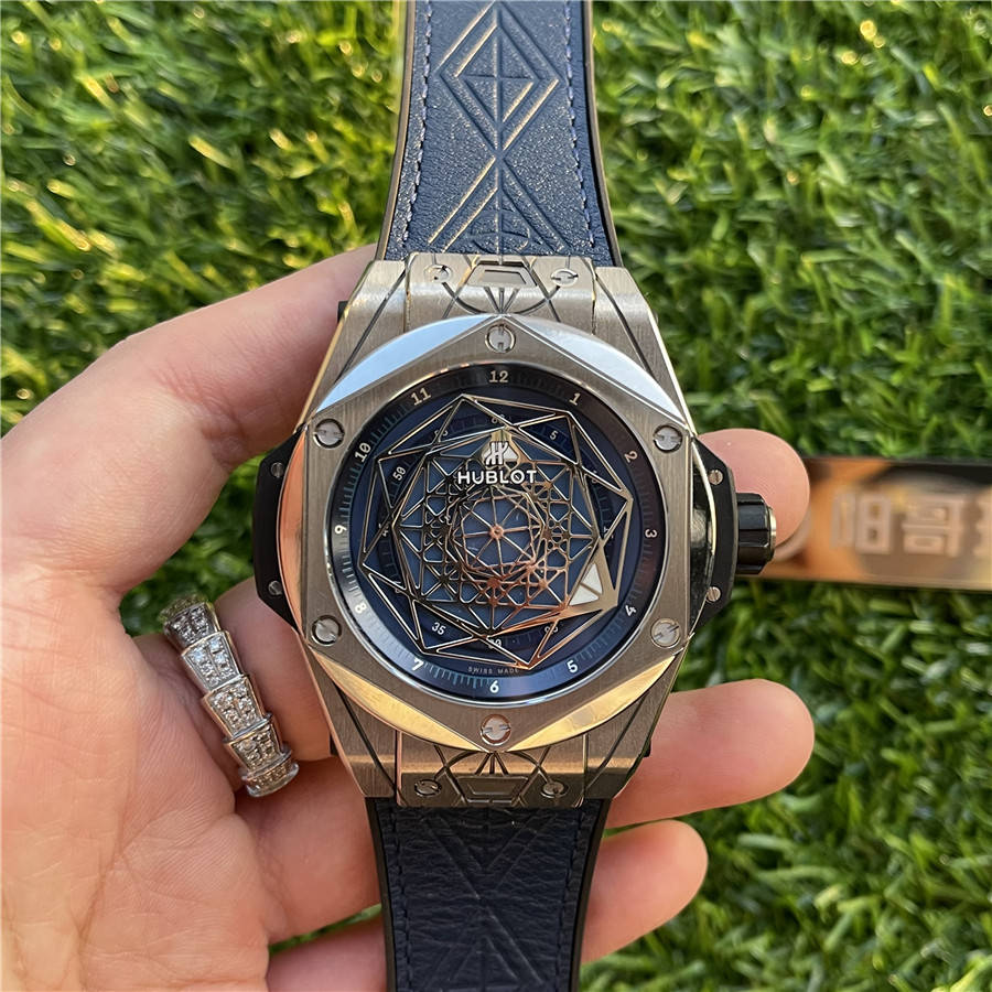 �����������352�ڡ�WWF�����ϸ�����⸽����ͼ