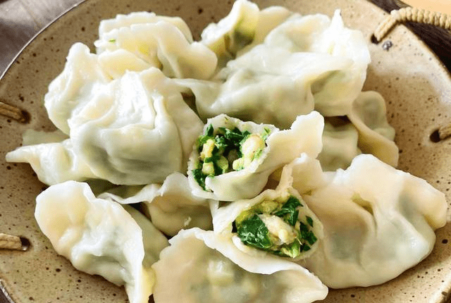 就爱吃芹菜馅饺子 6f6674a7700e4077a928d650df8520c8.png