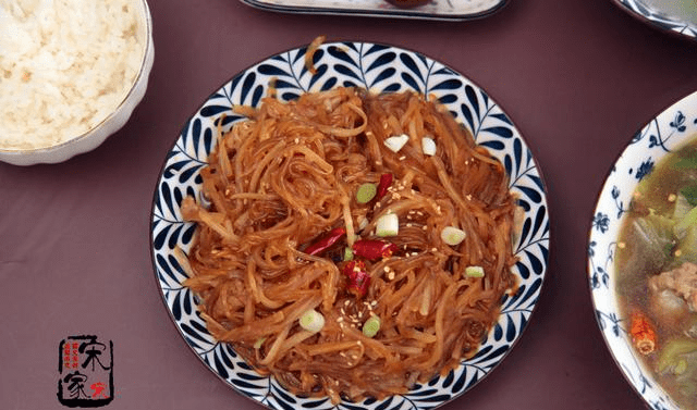 粉条怎么吃好吃又好看 754f88fbe45e44b1b1c6559214bed458.png