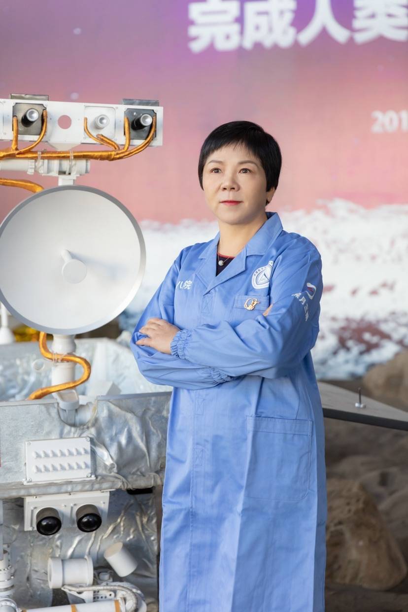 百年初心奋斗者上海航天第一位女性总指挥征服星辰大海之路