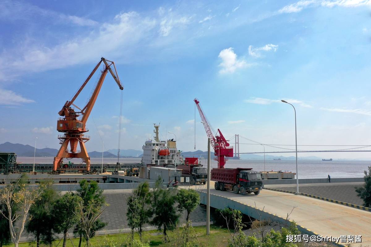 舟山GDP浙江石化_舟山浙江石化员工宿舍(2)