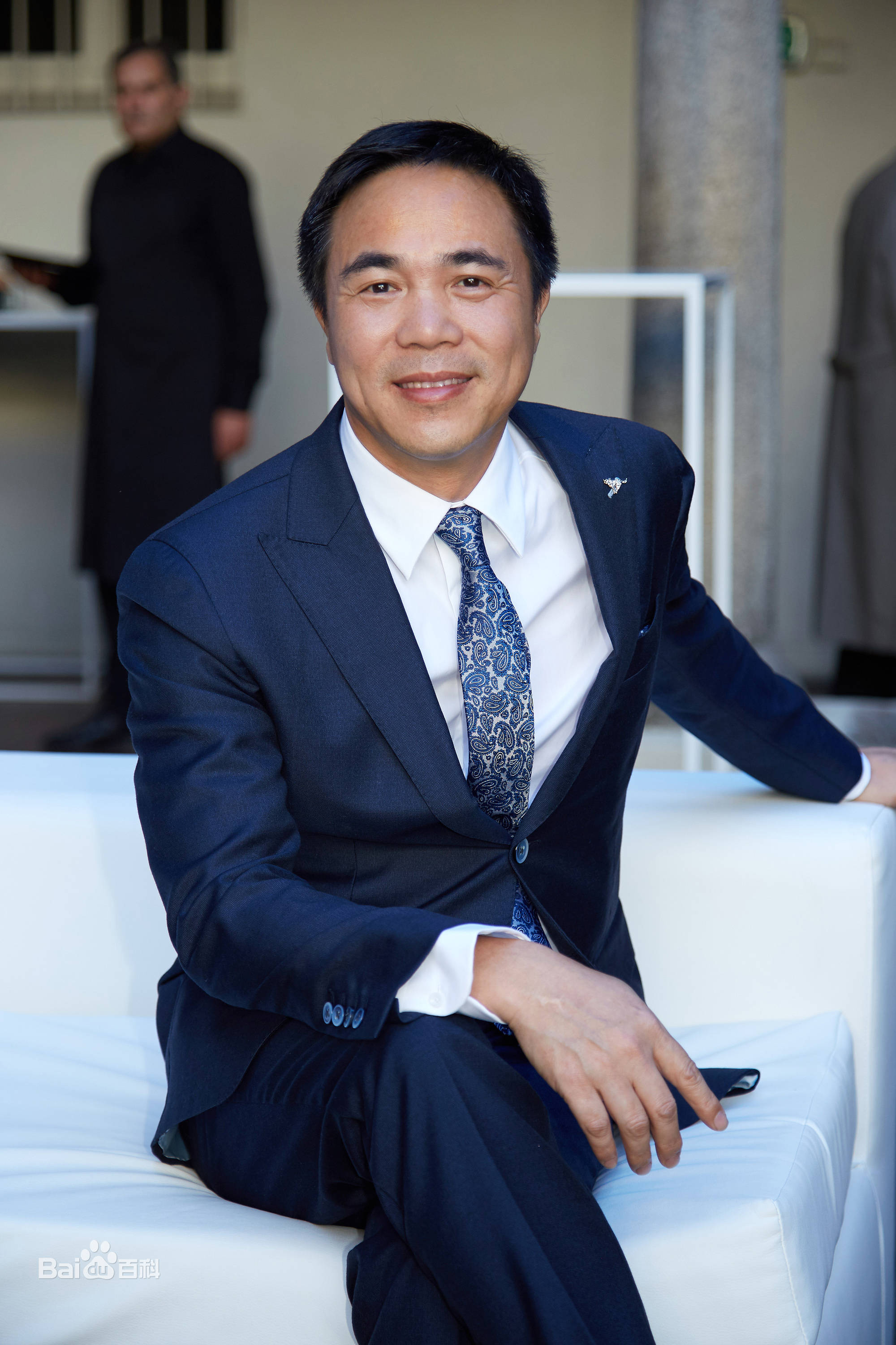 70后李淑君辞将七匹狼,董事长周少雄兼任总经理扛起经营重担