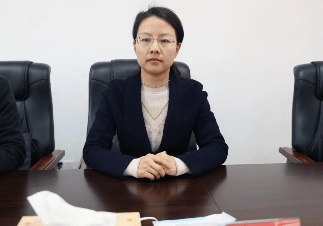 县委常委,政法委书记余季,县委常委,组织部长吕菲,县政府党组成员,县