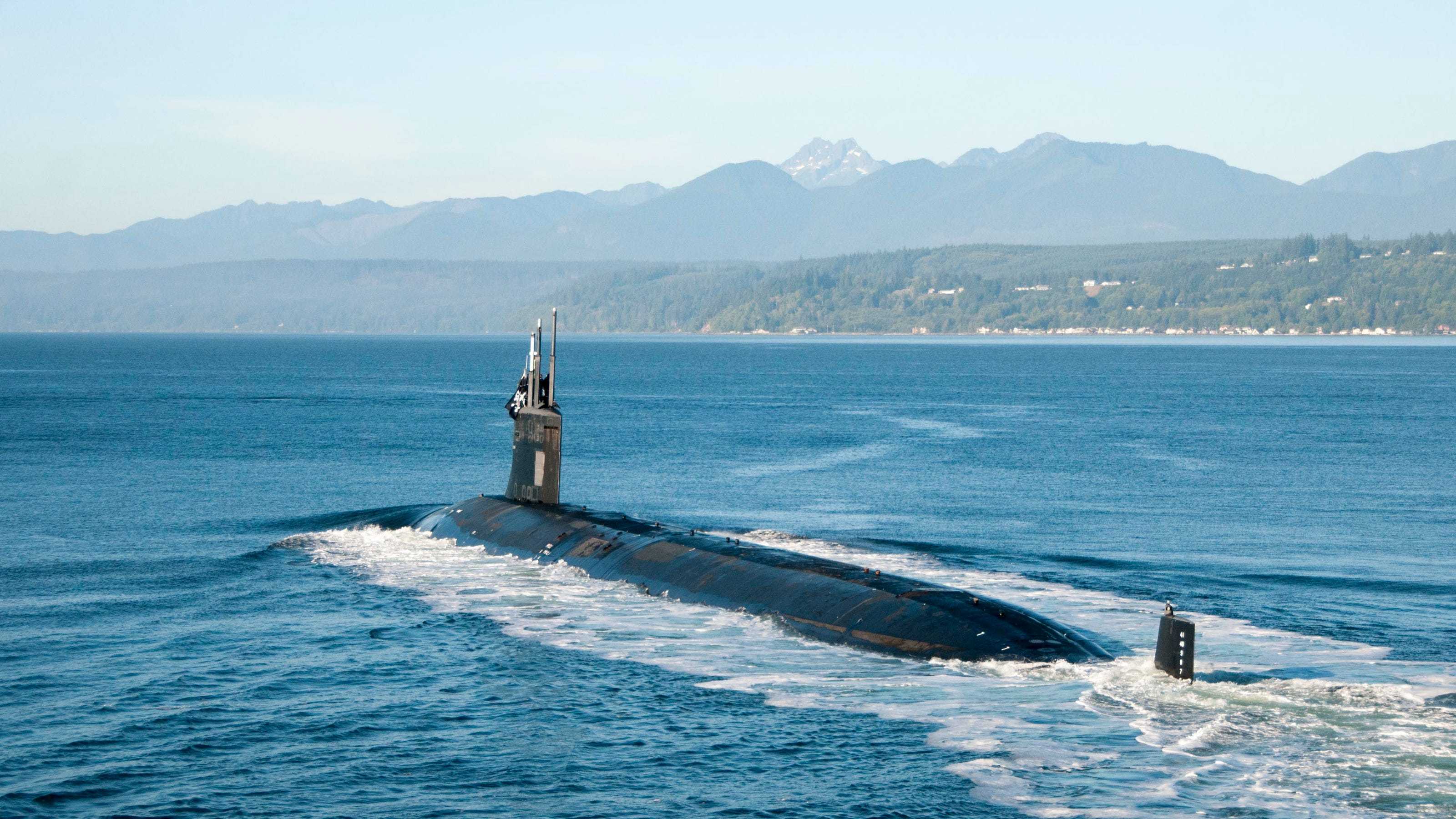 原创美国海军最先进的核潜艇竟斗不过臭虫水兵被迫当诱饵