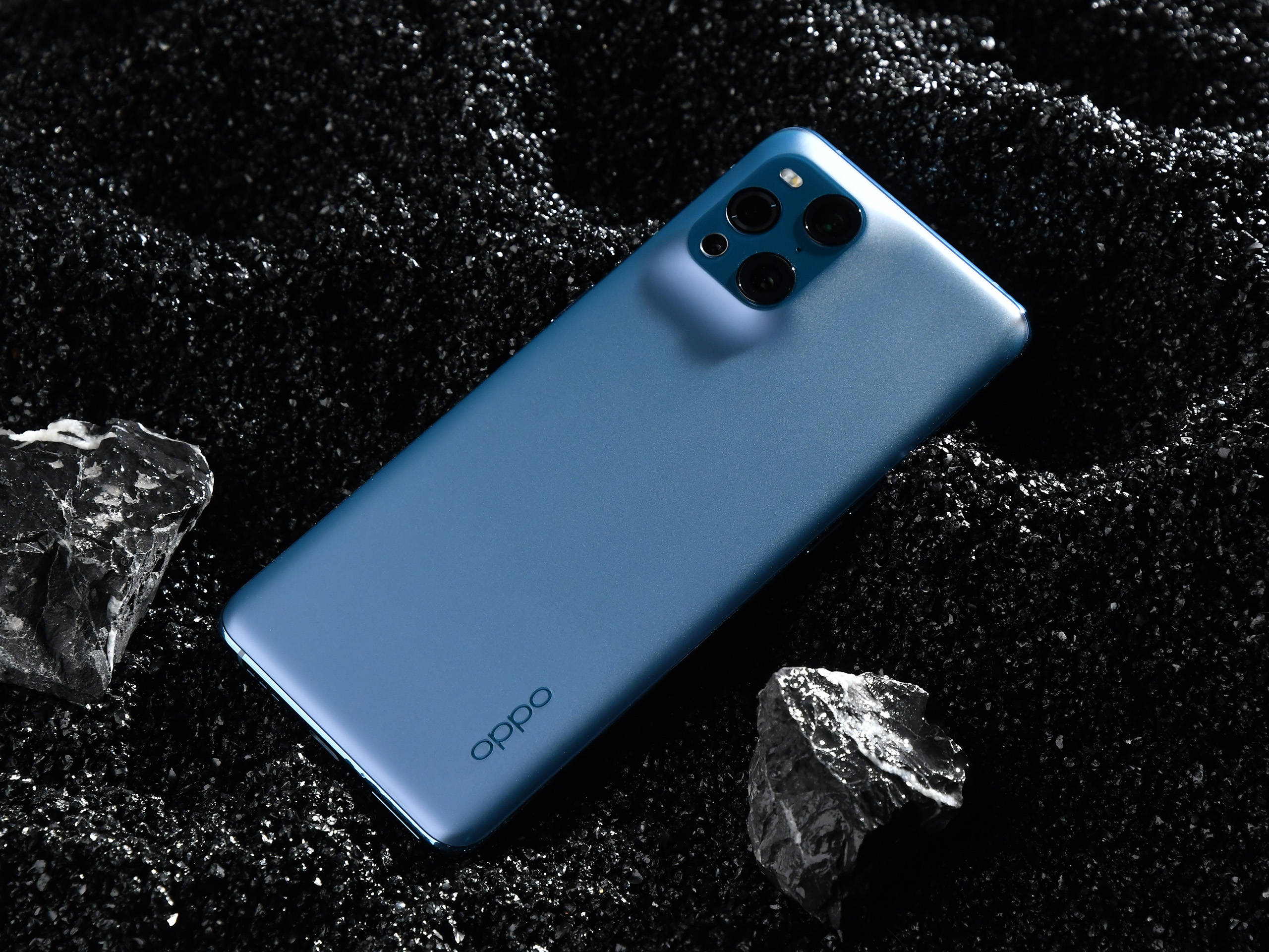 "不可能的曲面"诠释未来美学 oppo find x3 pro图赏