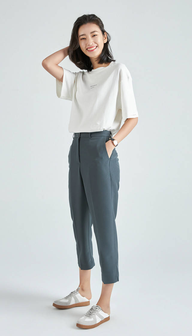 怎么穿裤子显得刚刚好 af7a2196bbdb495dba77218b57235e06.jpeg
