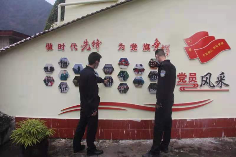 腾冲出入境边防检查站积极开展党史学习教育活动