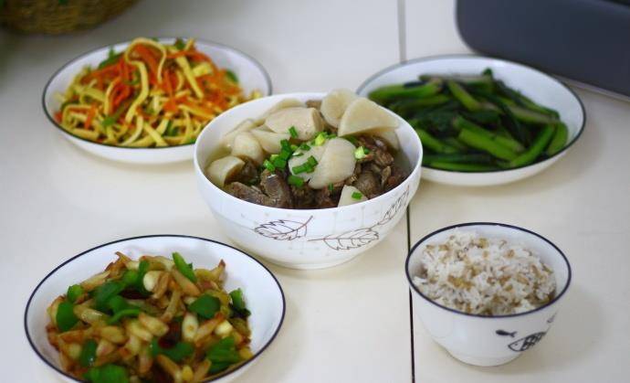 米饭配什么菜简单又好吃 87feced829484e0d92b9e4889d98abc9.jpeg
