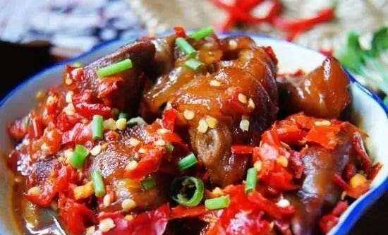 猪脚怎么煮才好吃砂锅 a088b8f779294310a84e061491c02693.jpeg