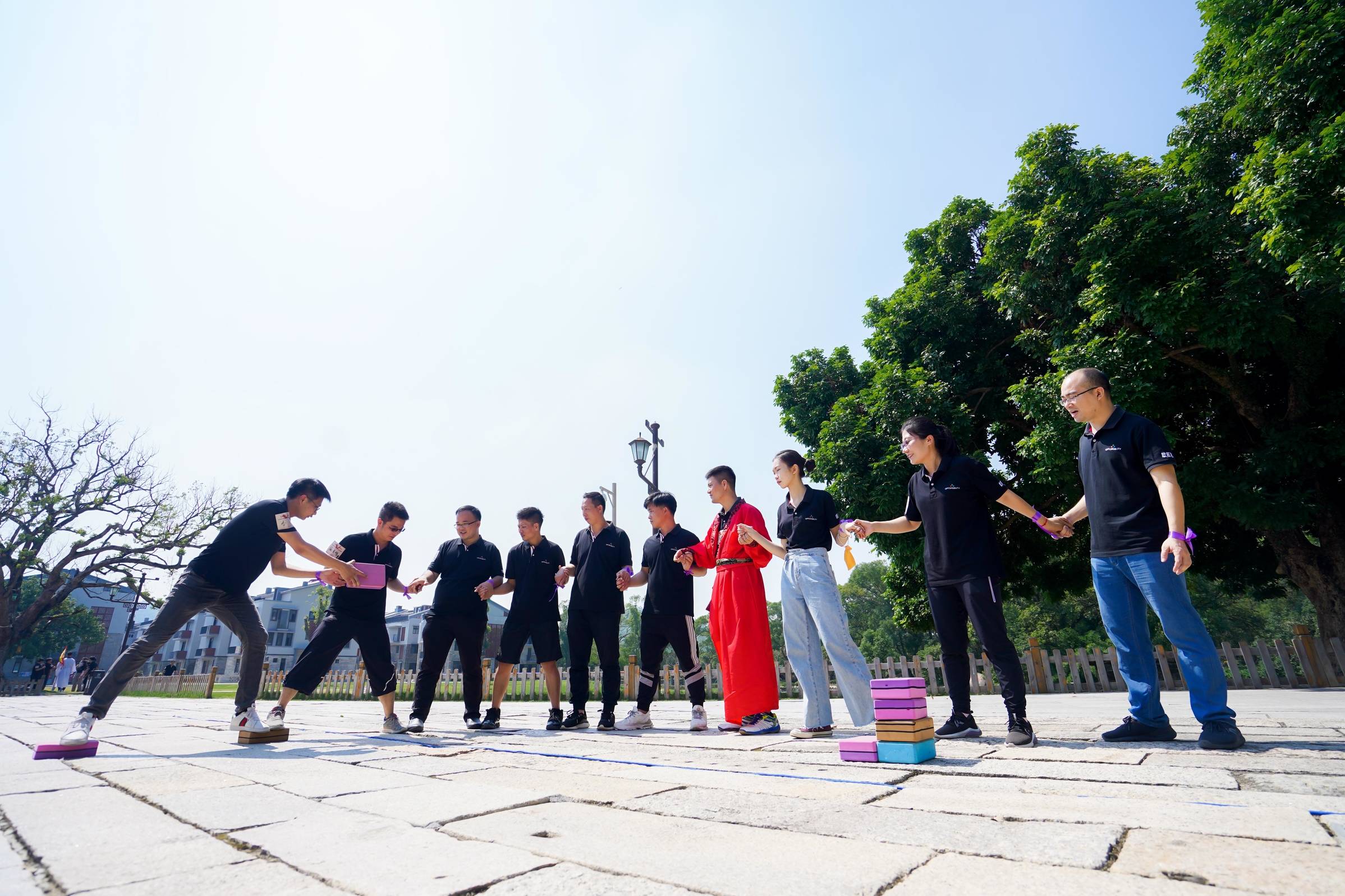 趣味 团建拓展活动:支援前线