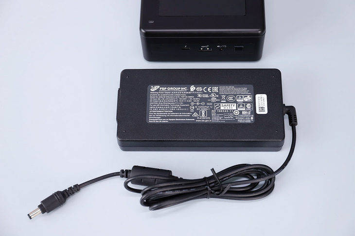 猎豹|我的桌面PC小精灵 英特尔猎豹峡谷NUC迷你主机评测