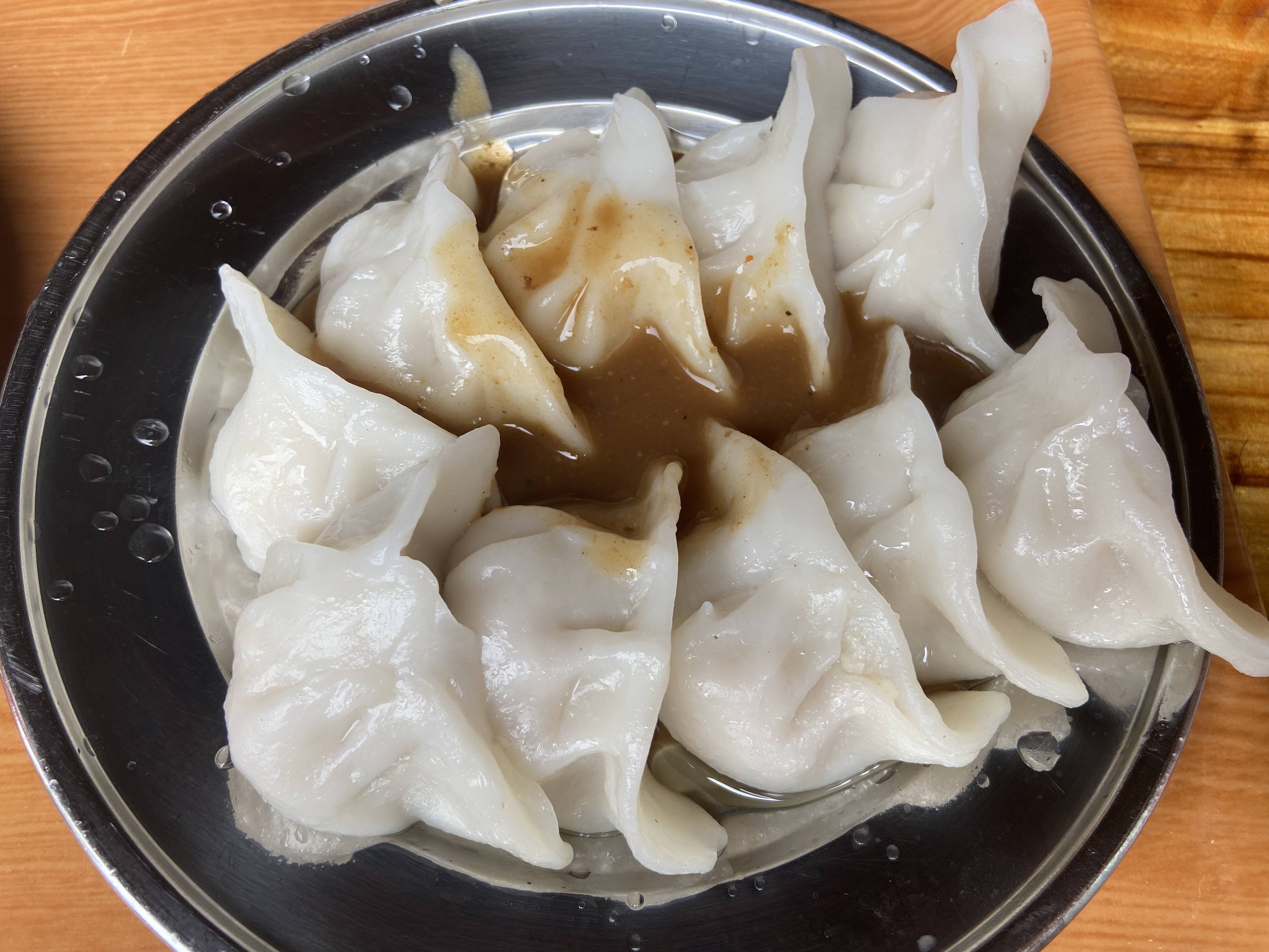 如果是外地的游客,还是值得来打卡一趟的,粉饺不像