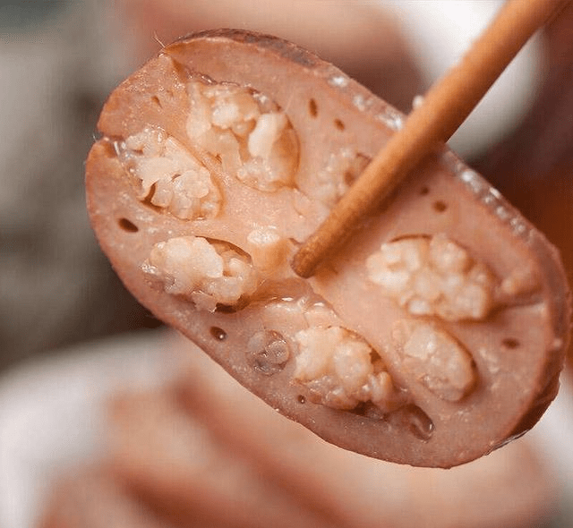 甜藕怎么做好吃视频 541aecf1240f4fffbb8f5f1ae9cef1b3.png