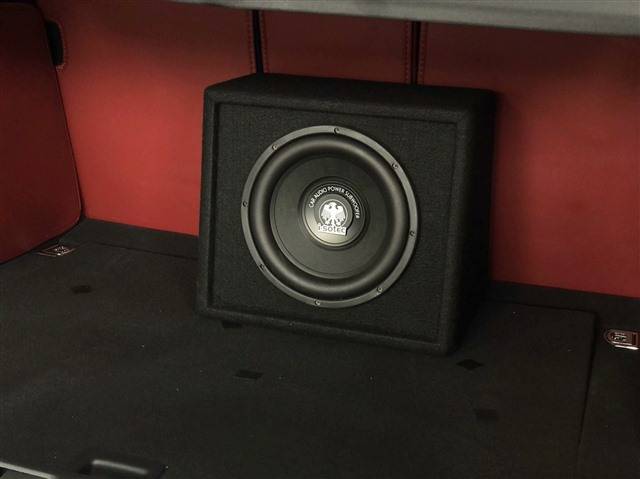 保时捷macan音响改装德国艾索特re1653三分频成都美声音响