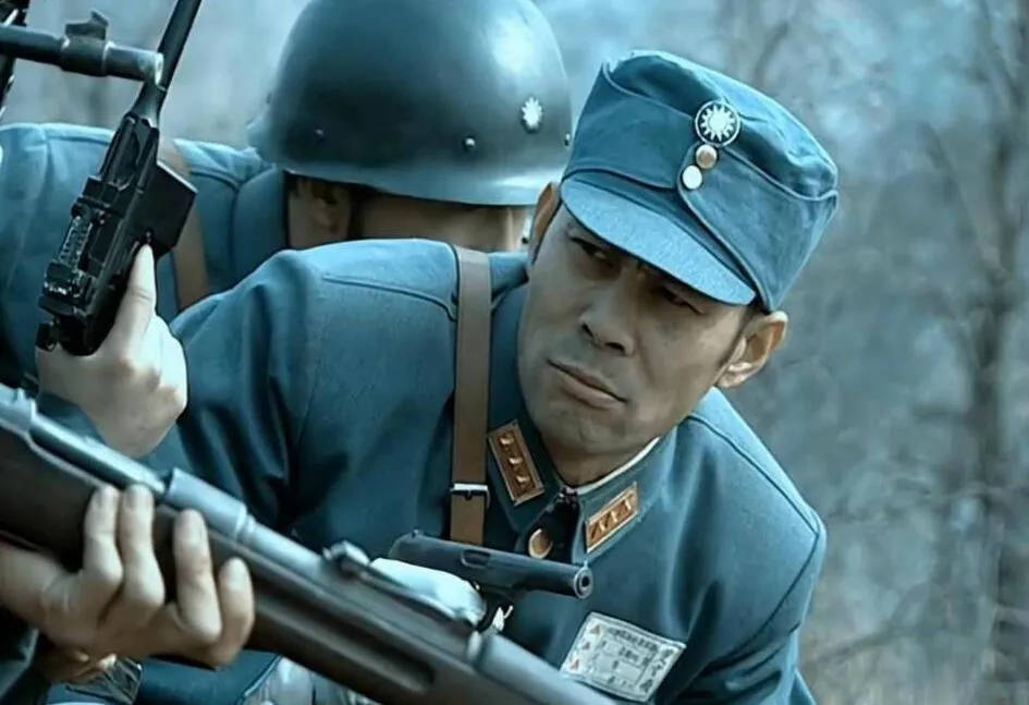 上图_ 《亮剑》剧中的 楚云飞 (张光北 饰)正版行货楚云飞之所以用"