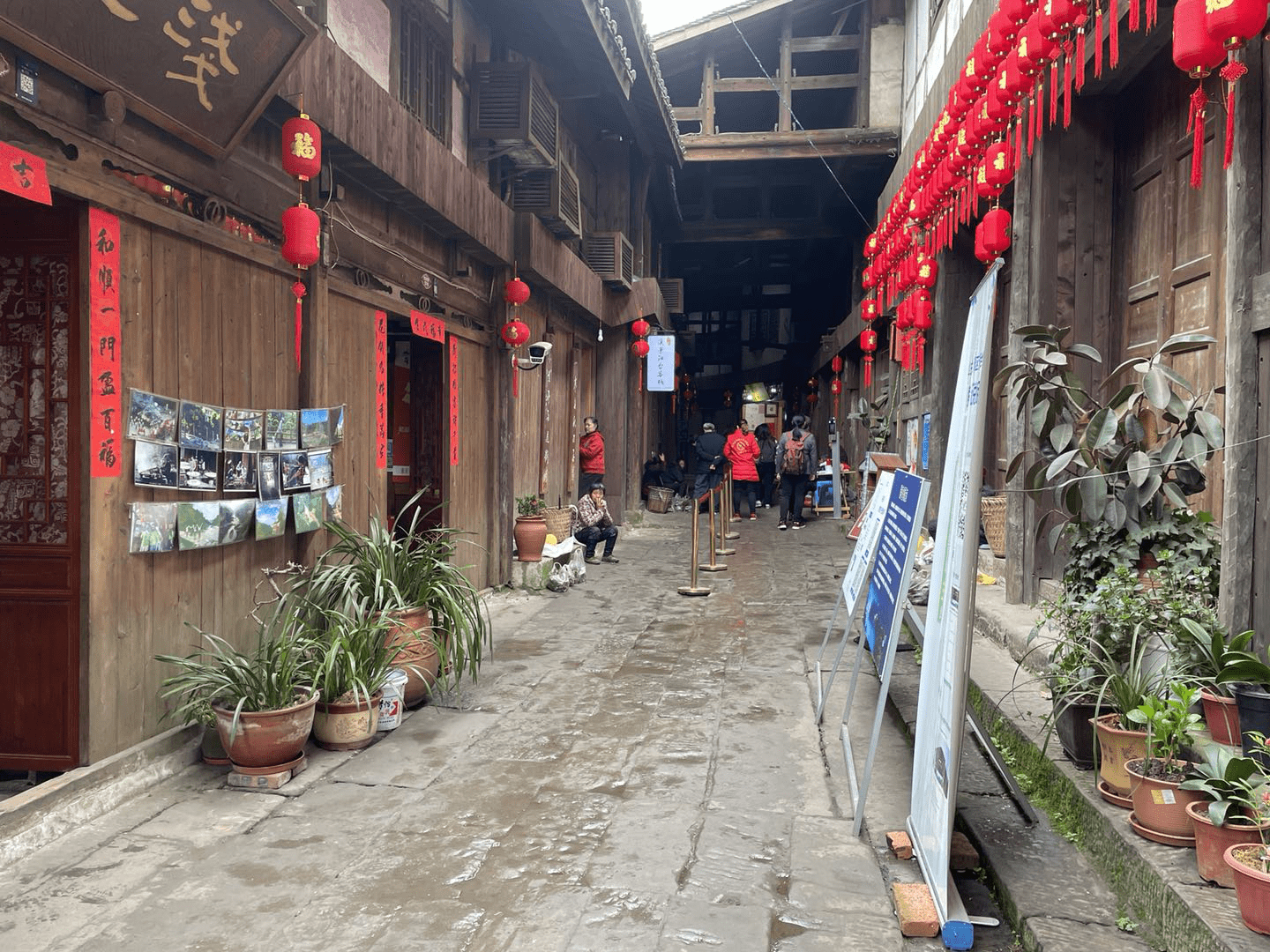 重庆中山古镇：一天700单背后 藏着一份温暖的“生活清单”