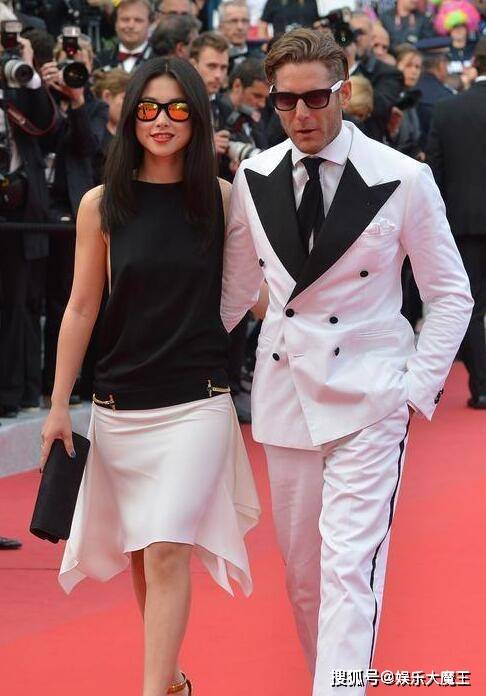 "比比东"朱珠今日大婚,婚礼现场曝光,穿婚纱戴花冠