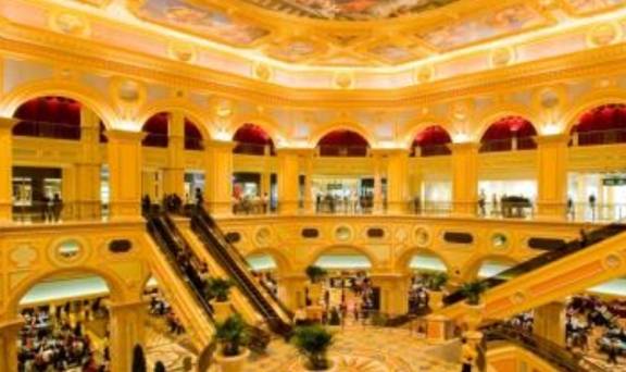世界上“最奢华”的赌场，耗资200多亿建筑，每日盈利达到10亿