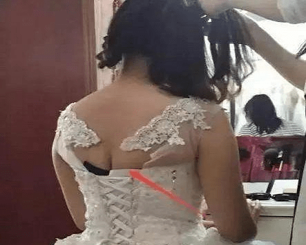 原创
每日一笑:妹子真是一胖毁所有啊,穿个婚纱都挤成这样子了