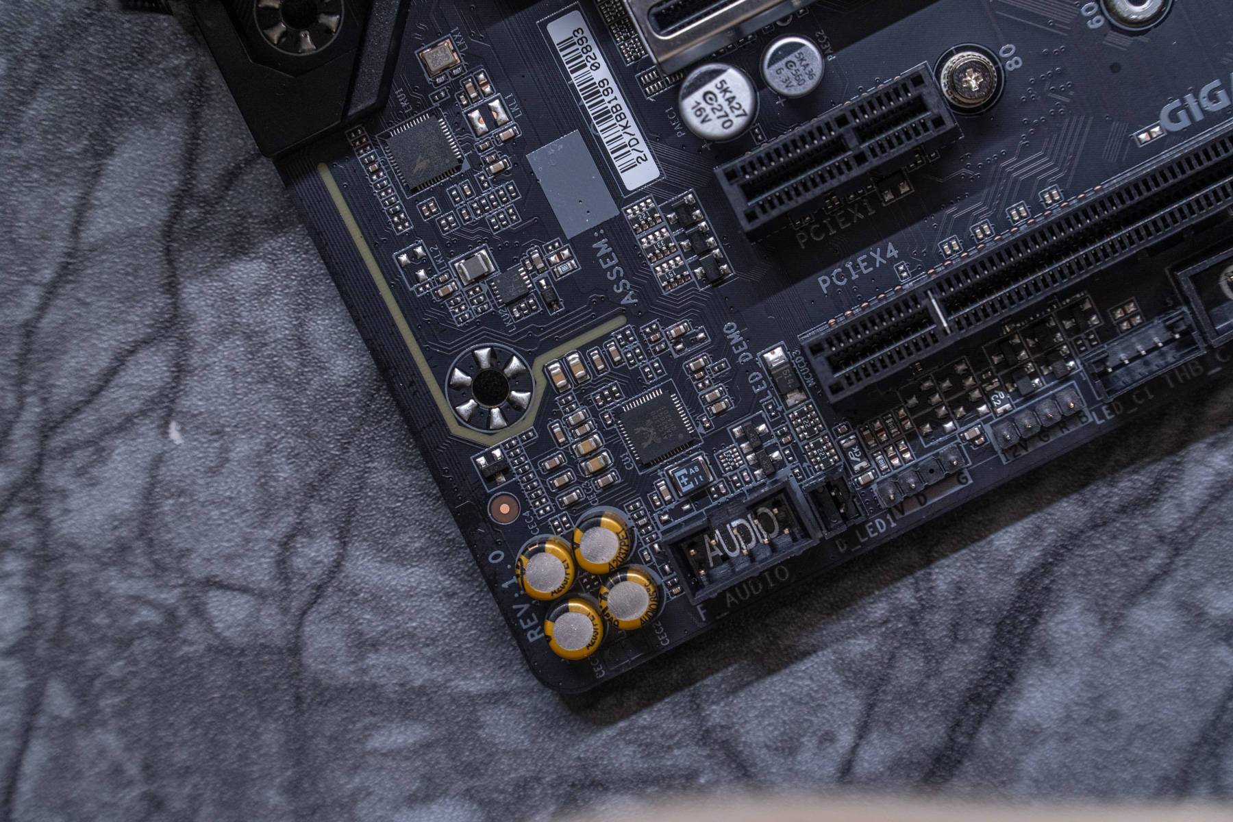 锐龙|无惧R9 5950X！B550M AORUS PRO-P 简测
