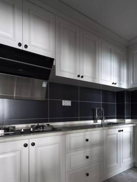 装修美式轻奢橱柜 b75a328abf454832a953f7d611d7d611.jpeg